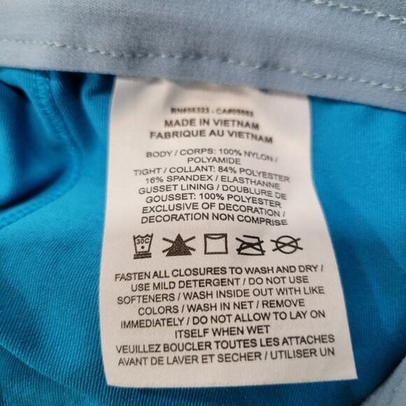 Nike Icon Clash Tempo Luxe Mid Rise Running Shorts Size Medium - Picture 11 of 14